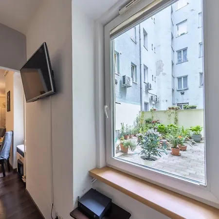 Apartment Margit *