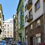 Apartment Margit *